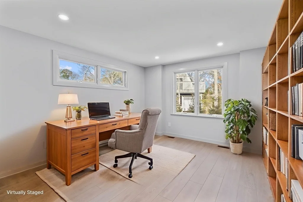 Photo of 46 Greensward Circle