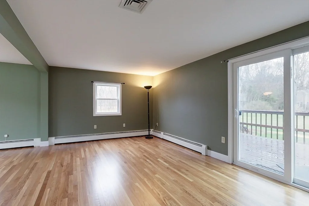 Photo of 61 Mill St