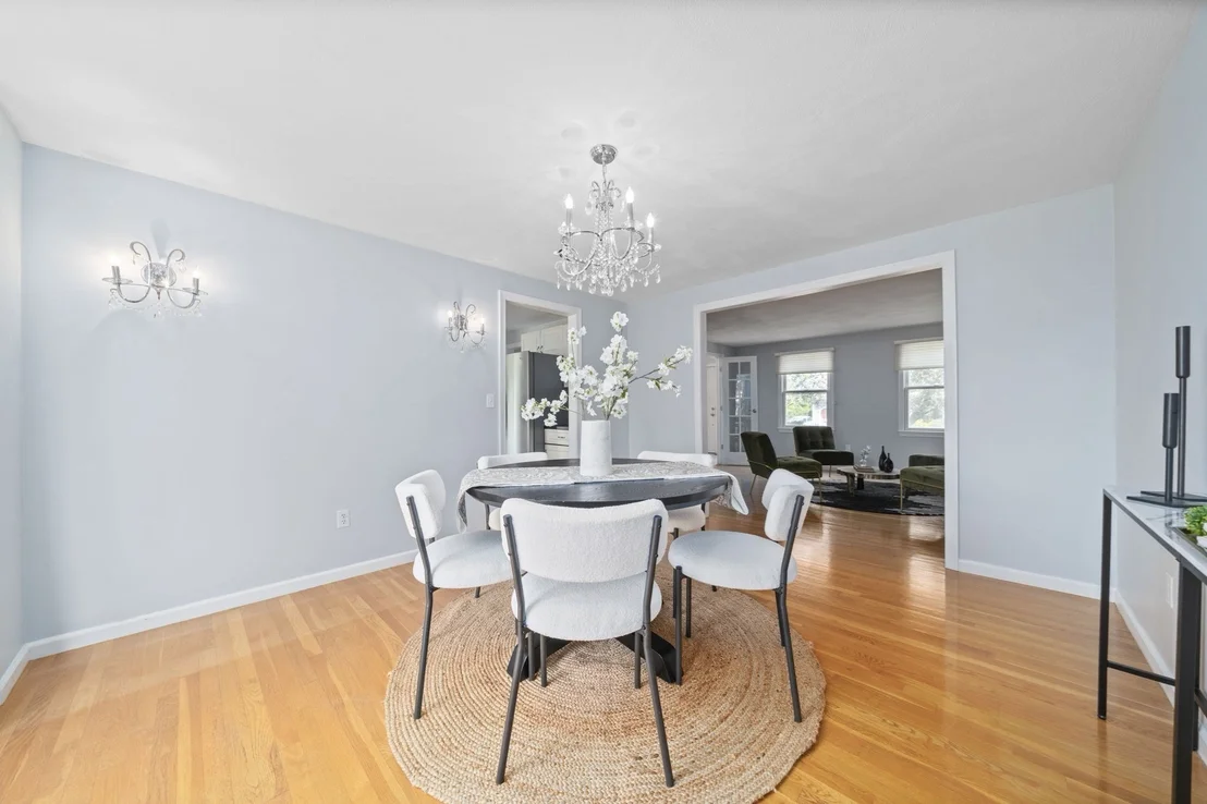Photo of 27 Sparrow Rd