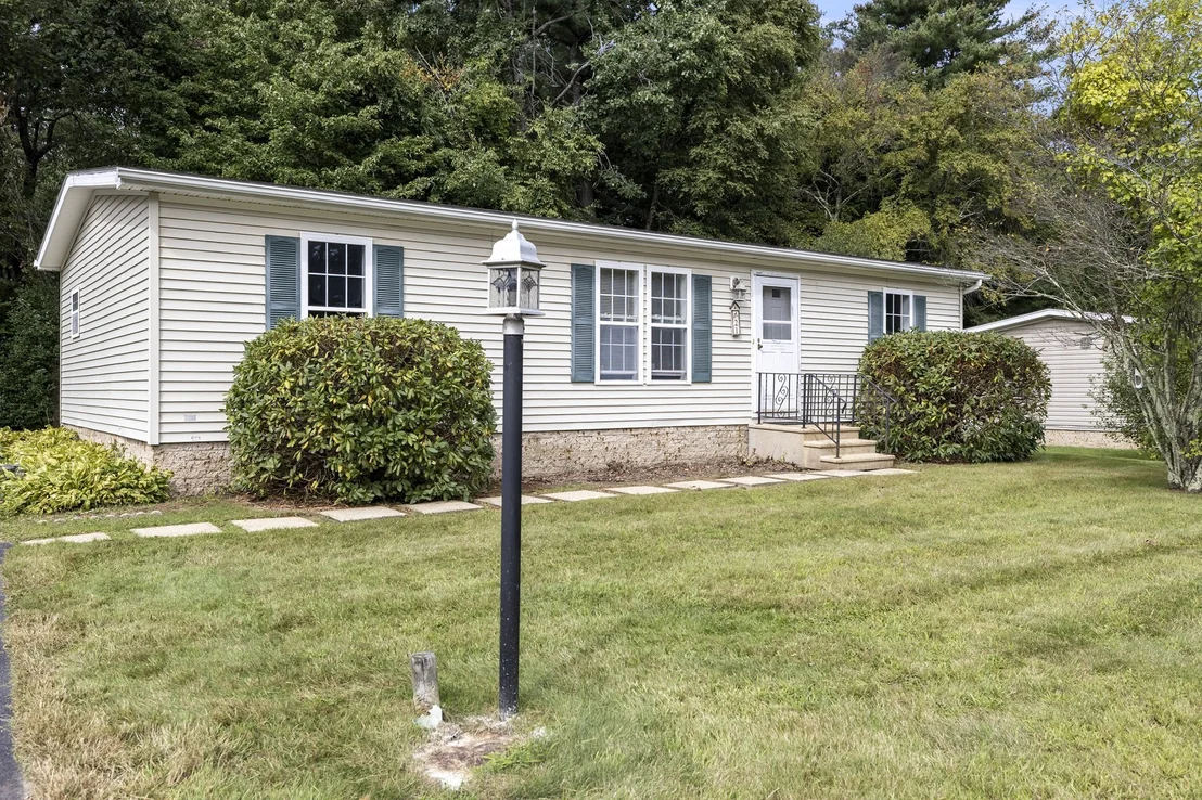 Photo of 21 Fox Run