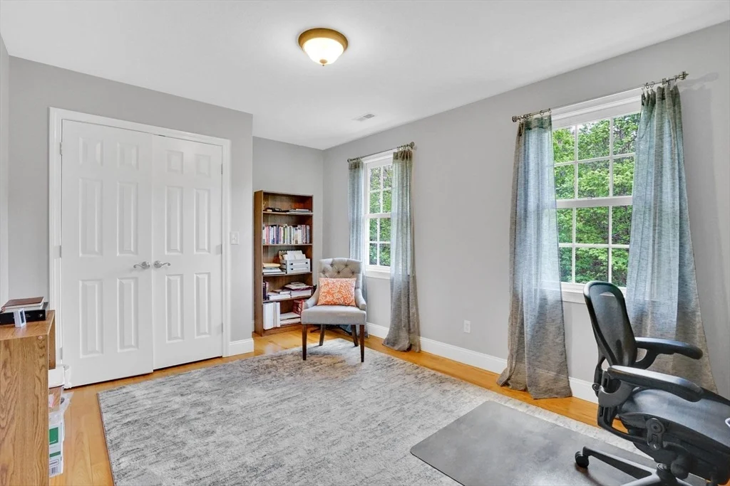 Photo of 45 Pomeroy Meadow Rd