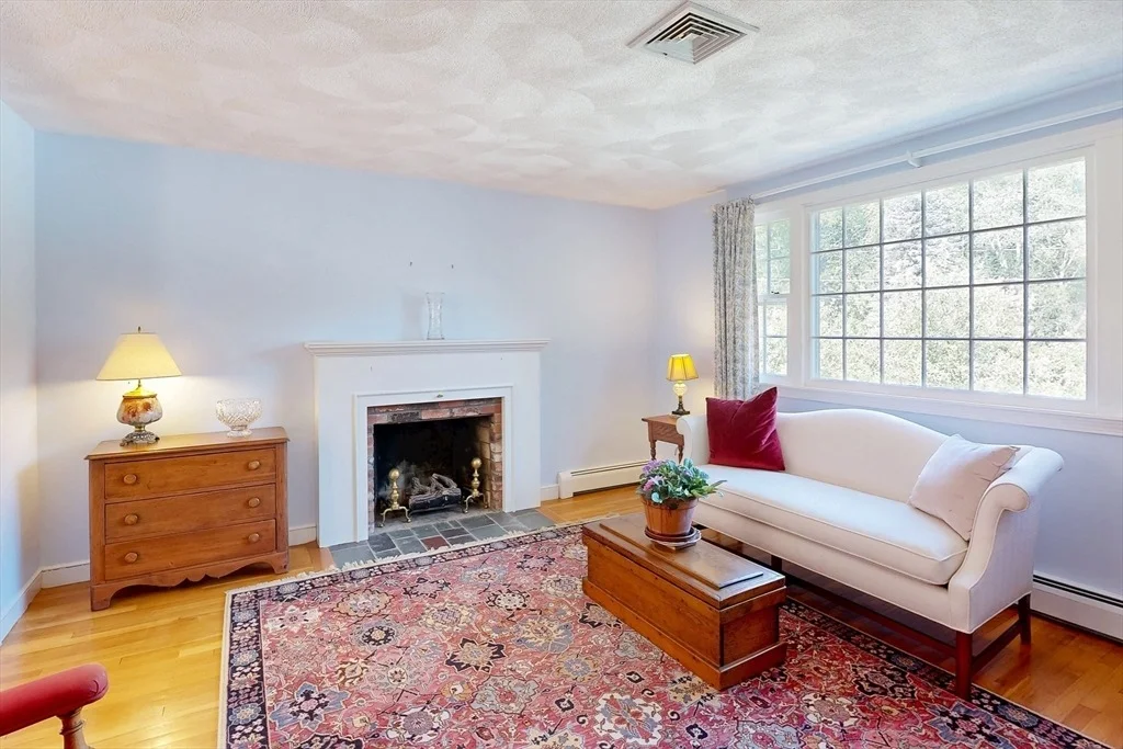 Photo of 3 Spring Valley Rd