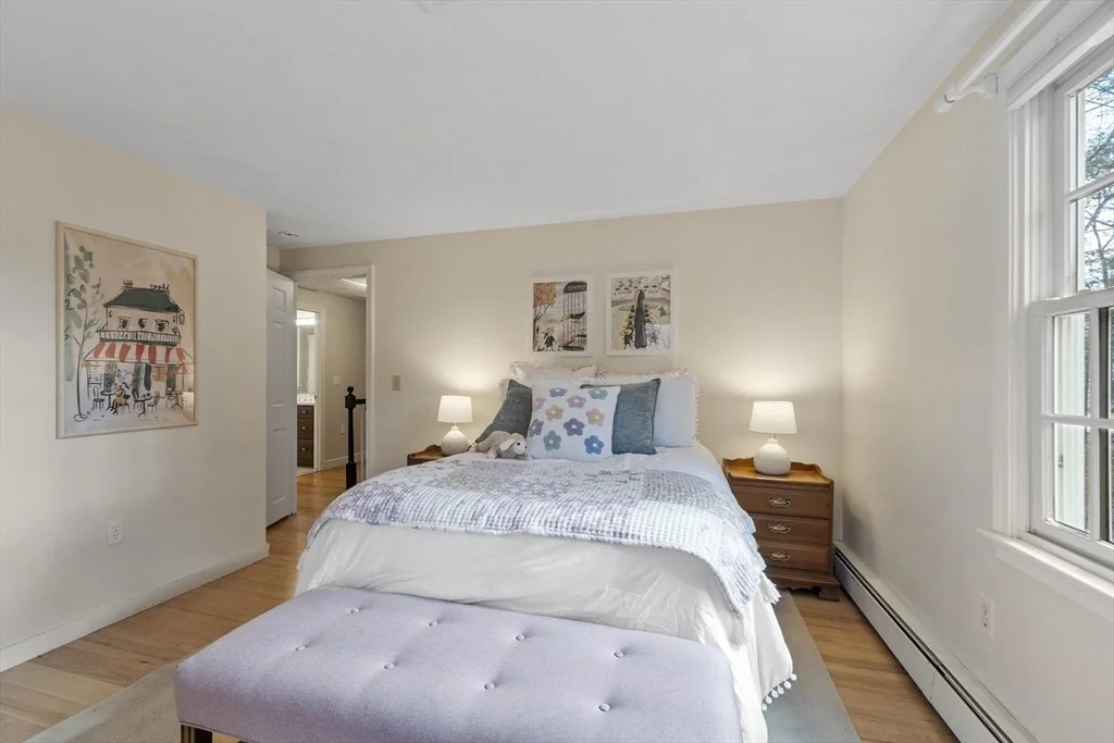 Photo of 1 Carlton Dr