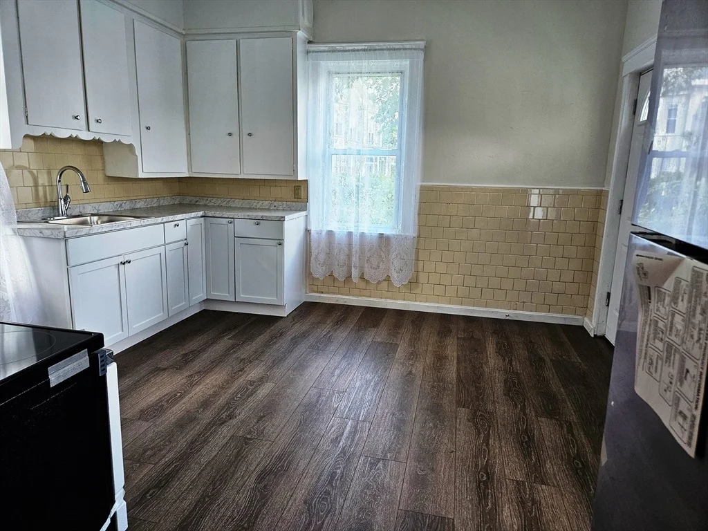 Photo of 168 Spring St