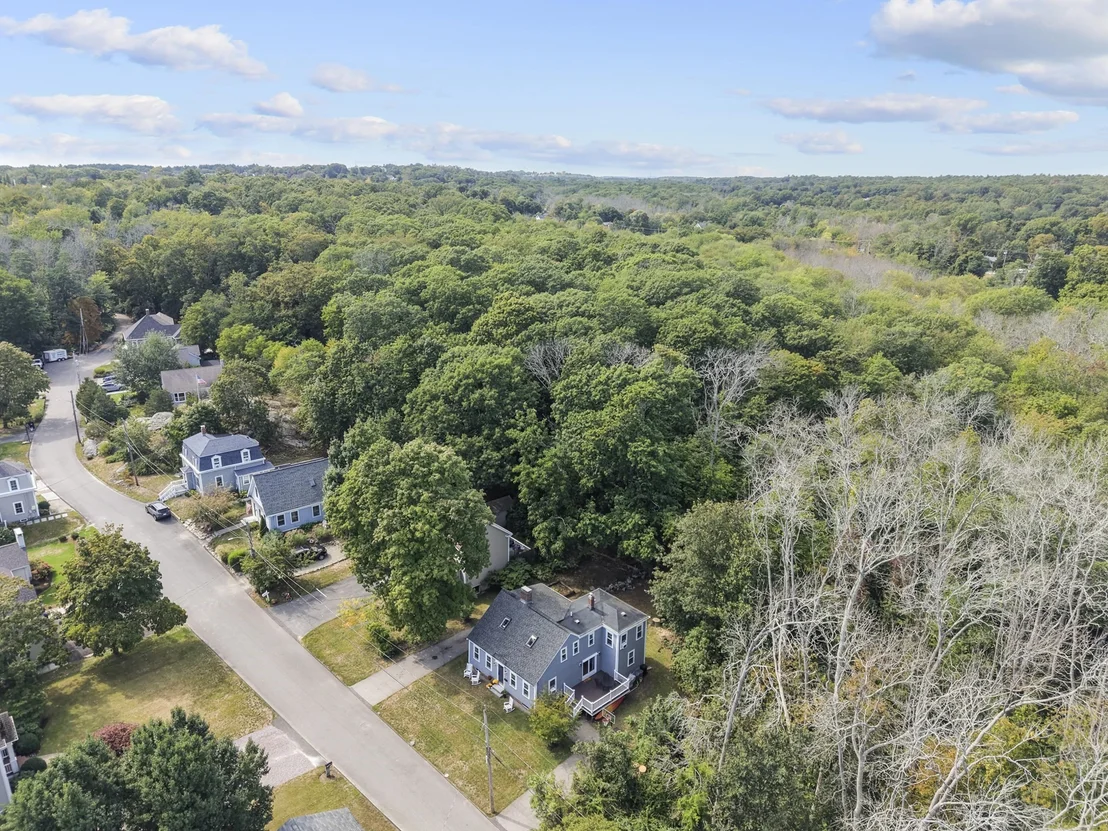 Photo of 35 Smith Pl