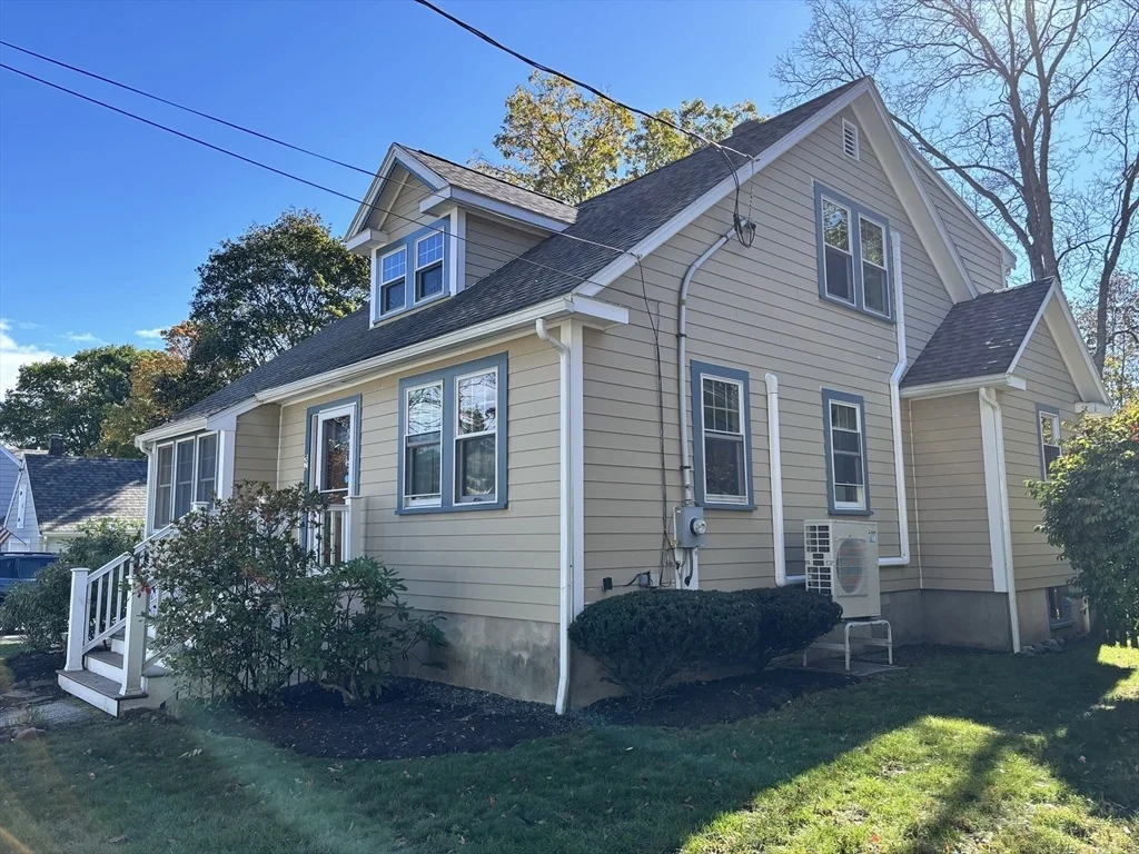 Photo of 9 Hood Rd