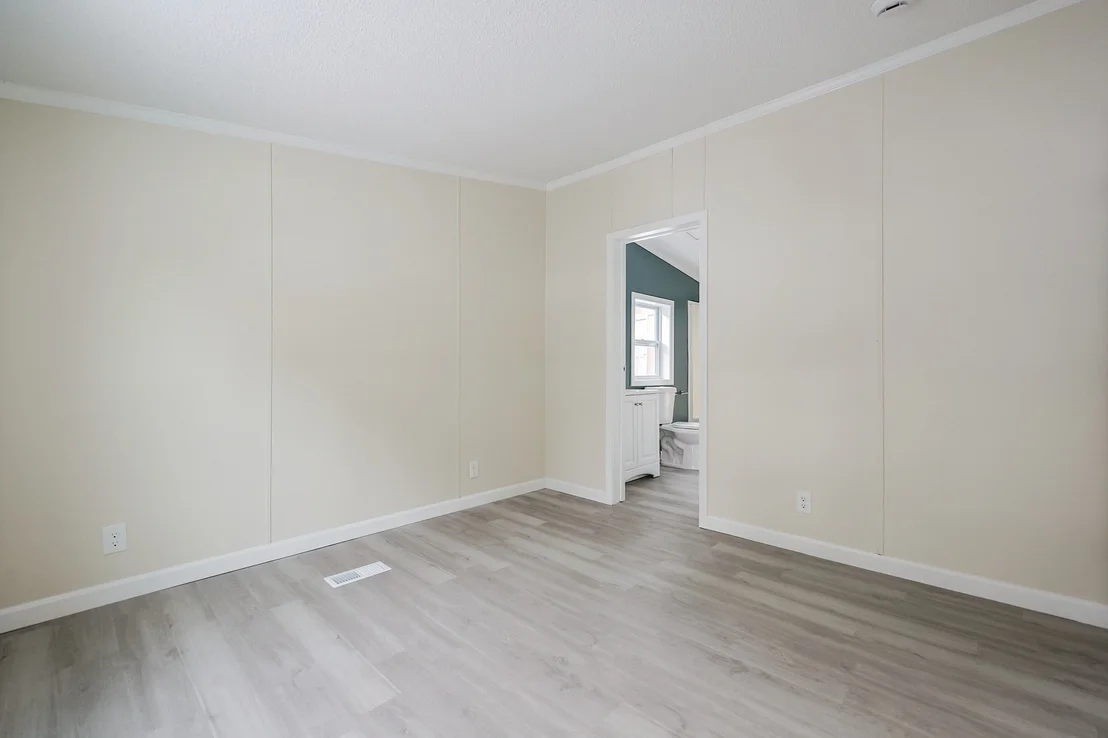 Photo of 9 Emerald Dr