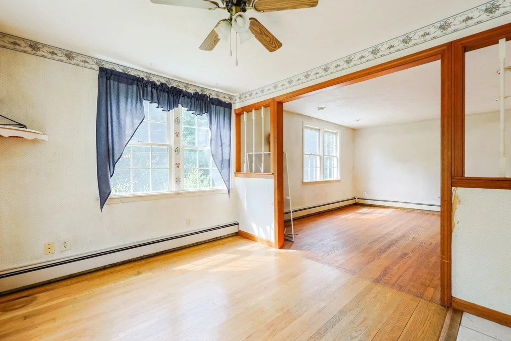 Photo of 179 Whitins Road