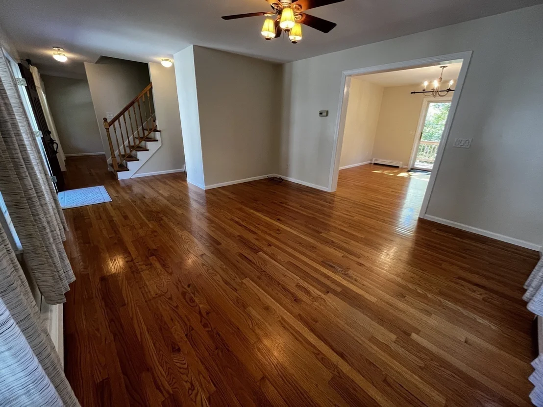 Photo of 8 Pinewood Rd