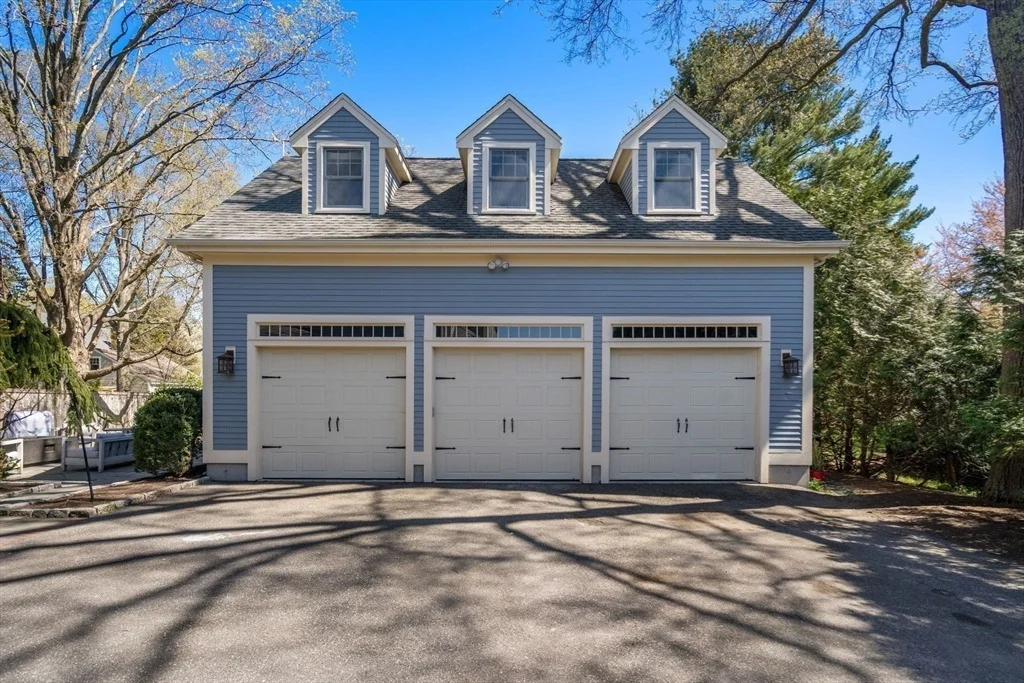 Photo of 33 Everett Street