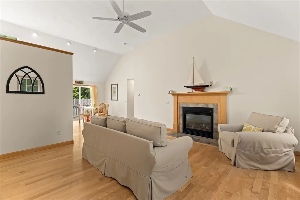 Photo of 137 Wianno Circle