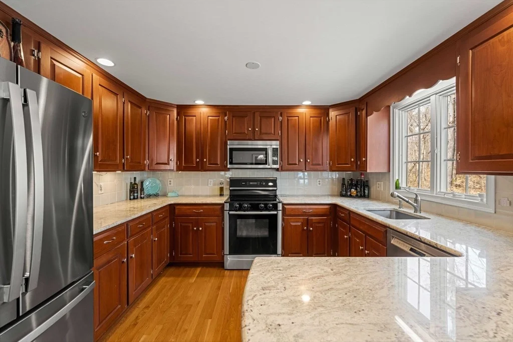 Photo of 12 Inverness Cir