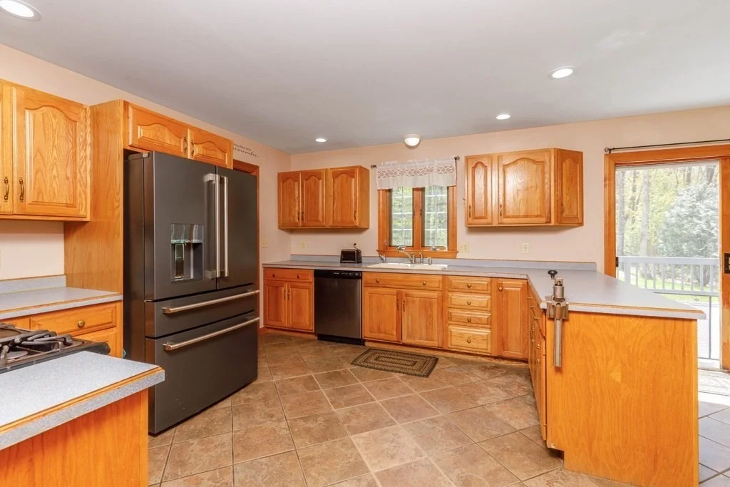 Photo of 1478 Conant Road