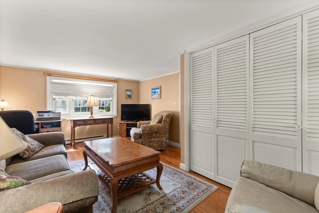 Photo of 100 Pleasant Street
