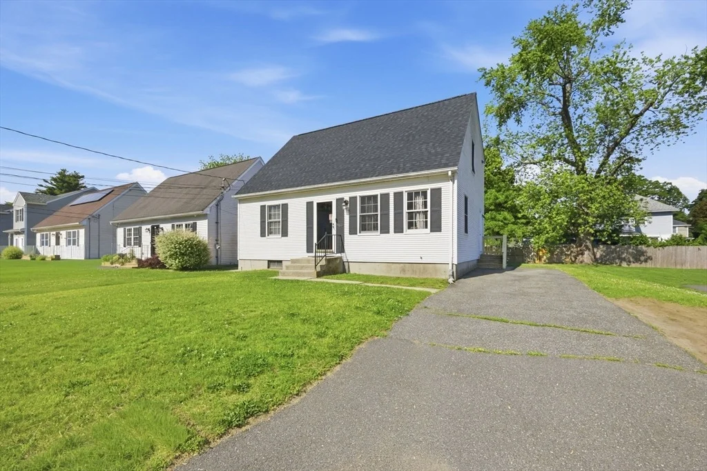 Photo of 164 Arnold Ave