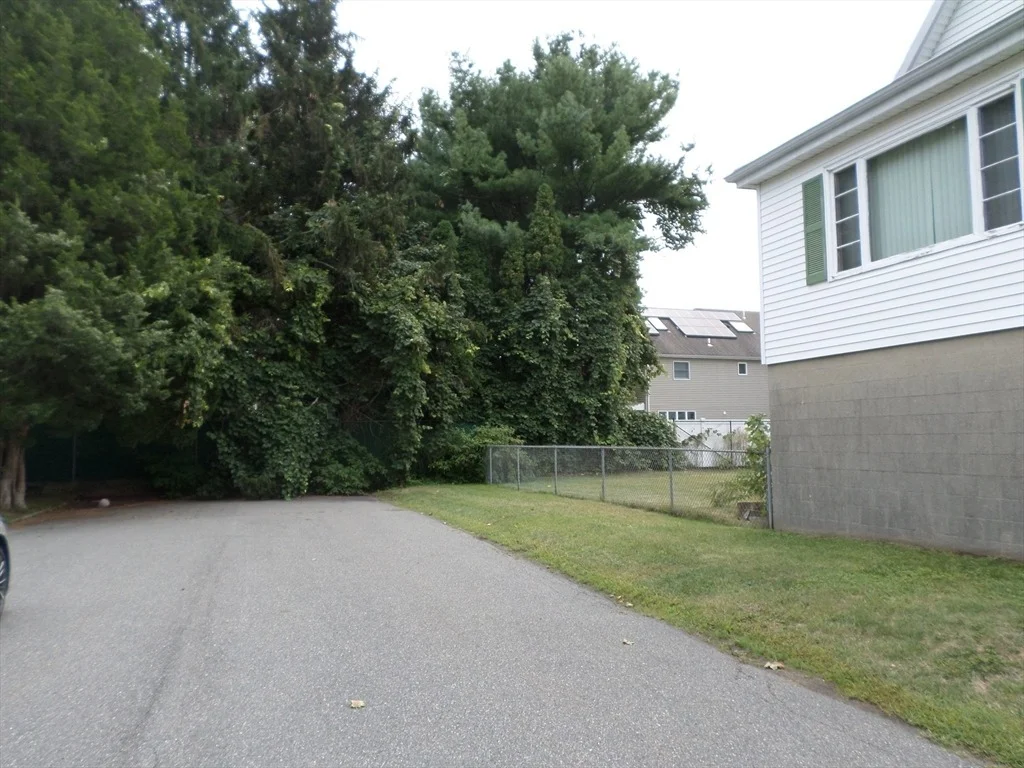 Photo of 9 Douglas Rd
