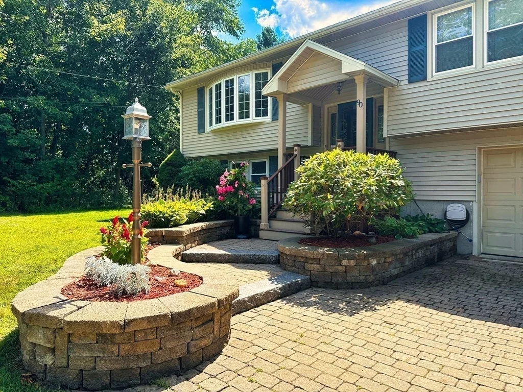 Photo of 90 North St