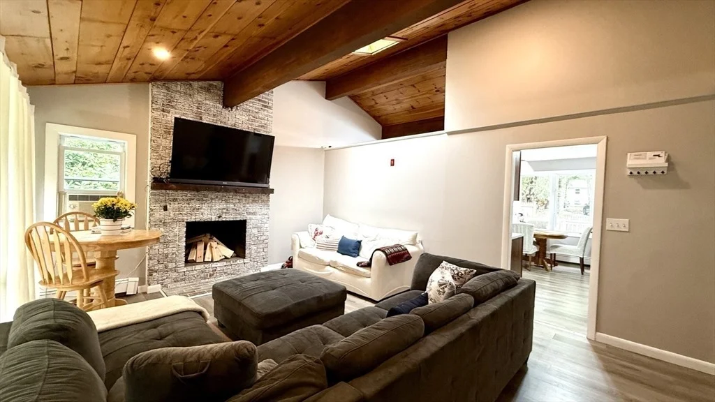 Photo of 37 Huckleberry Lane