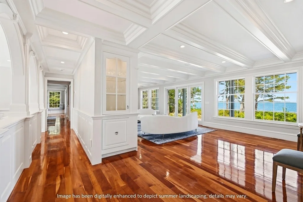 Photo of 120 Vineyard Road
