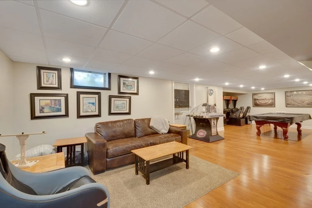 Photo of 37 Spruce Rd