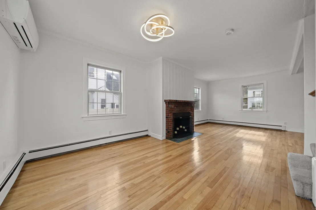 Photo of 11 Sendick Rd