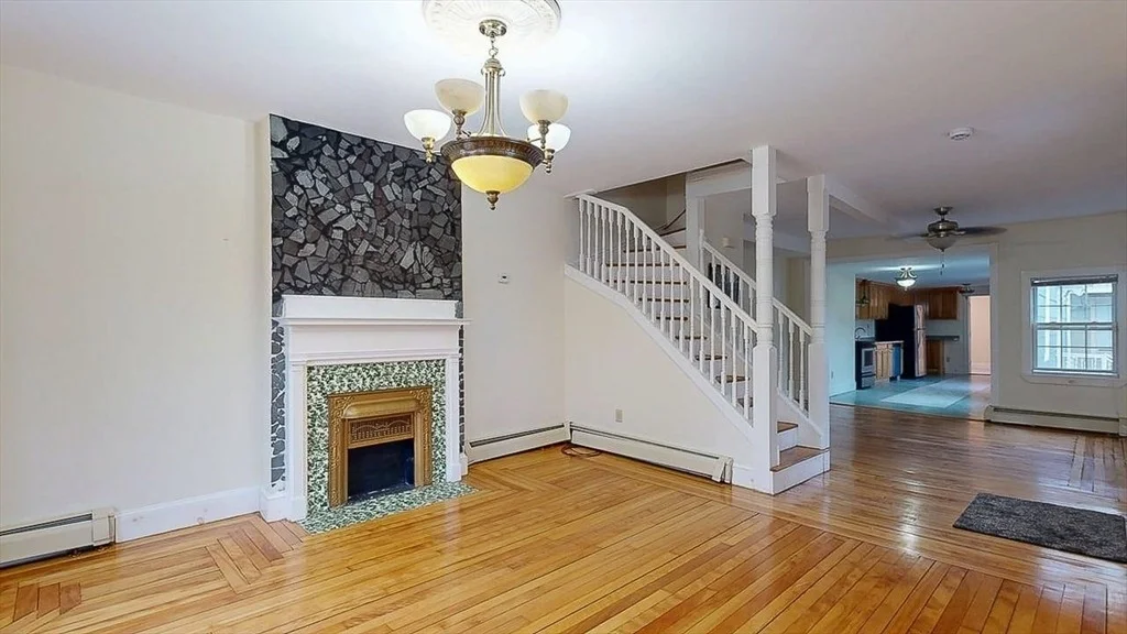 Photo of 8 Crown Street