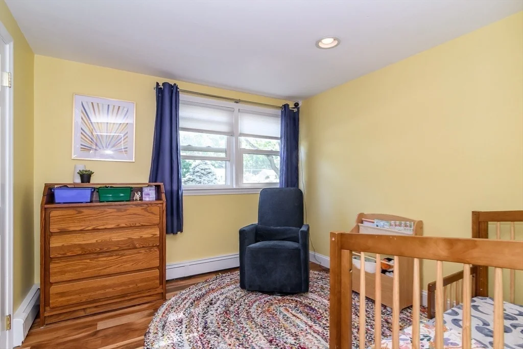 Photo of 48 Beacon St