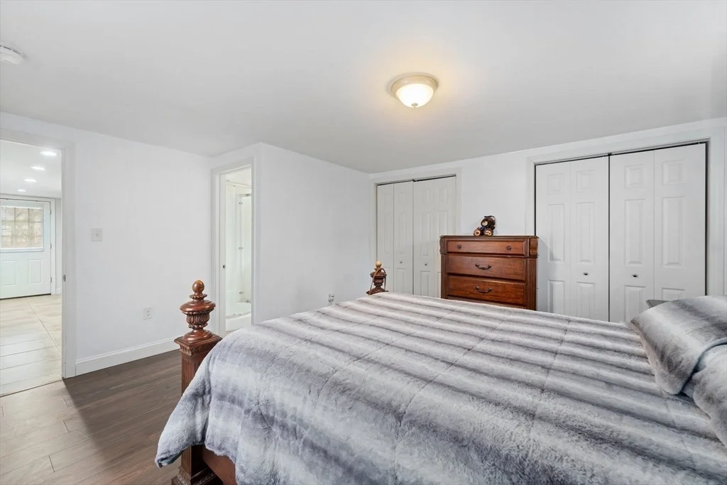 Photo of 111 Plain St