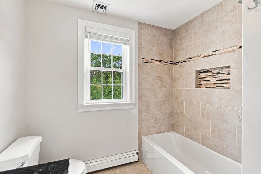 Photo of 154 Old Spring St