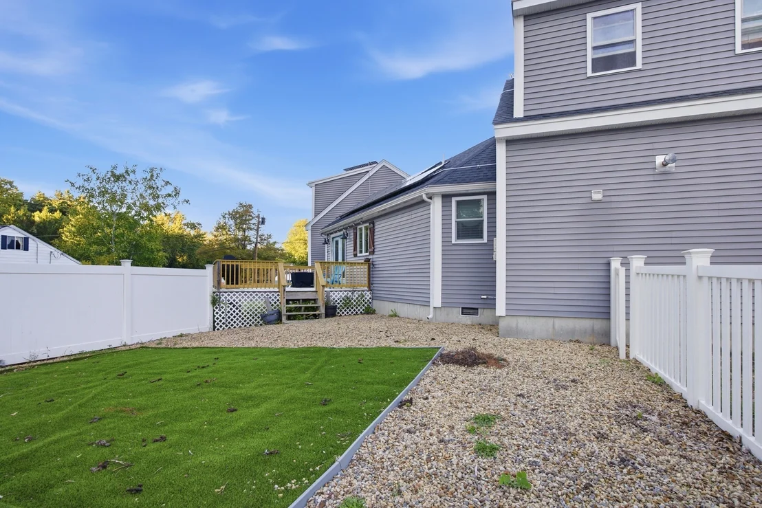 Photo of 47 John St