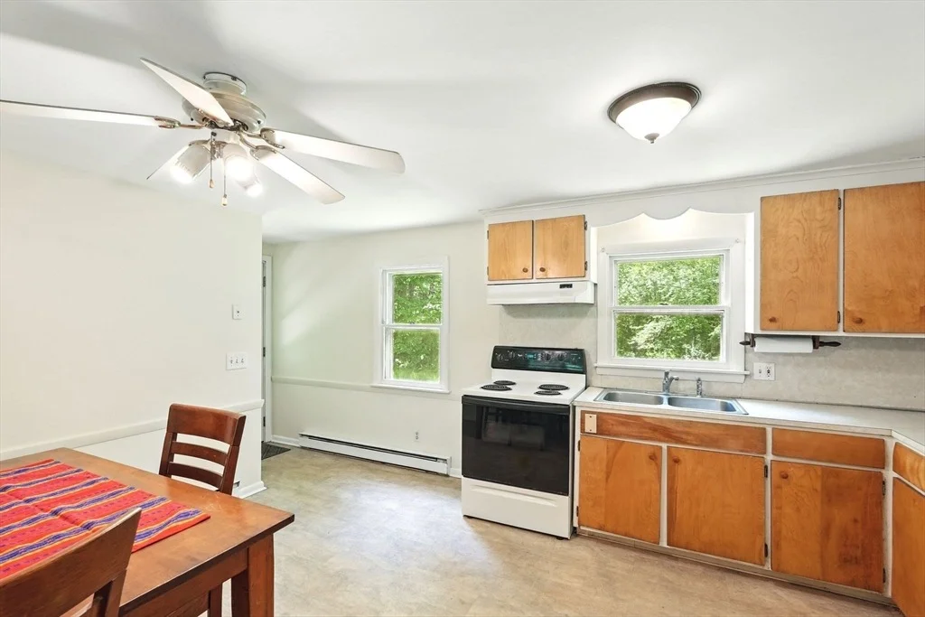 Photo of 161 Farmington Rd