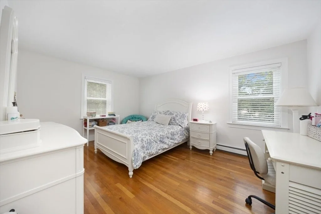 Photo of 12 Whitcomb Lane