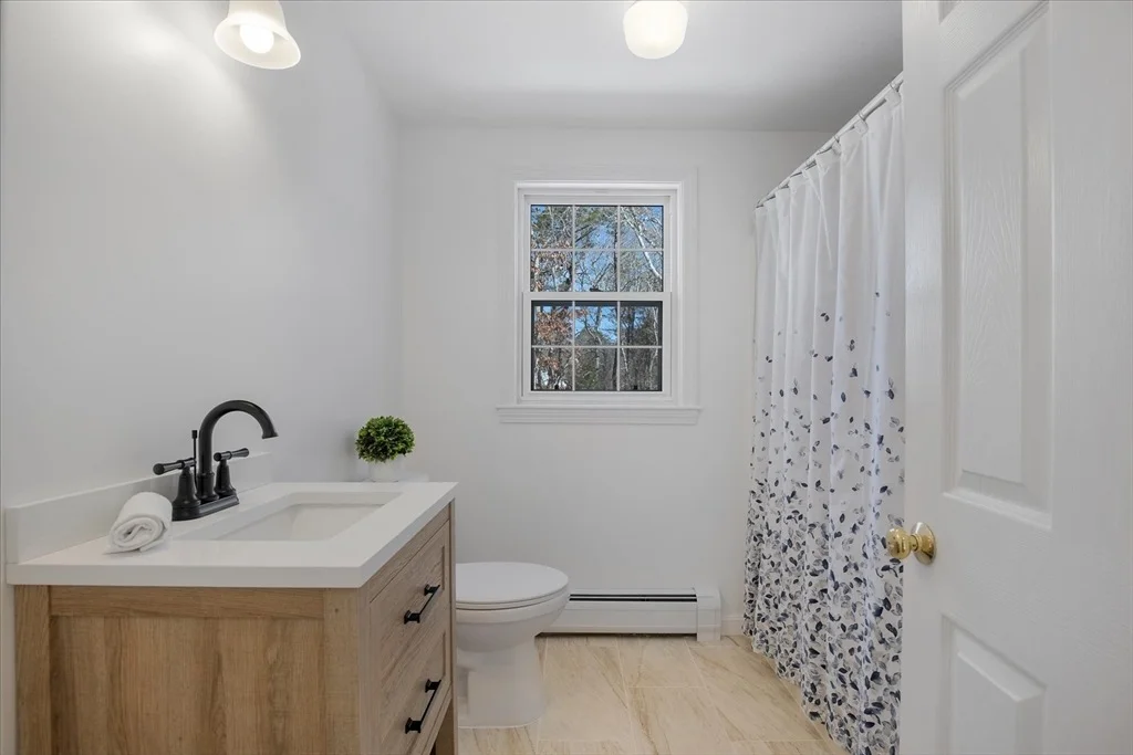 Photo of 10 Butler Ln