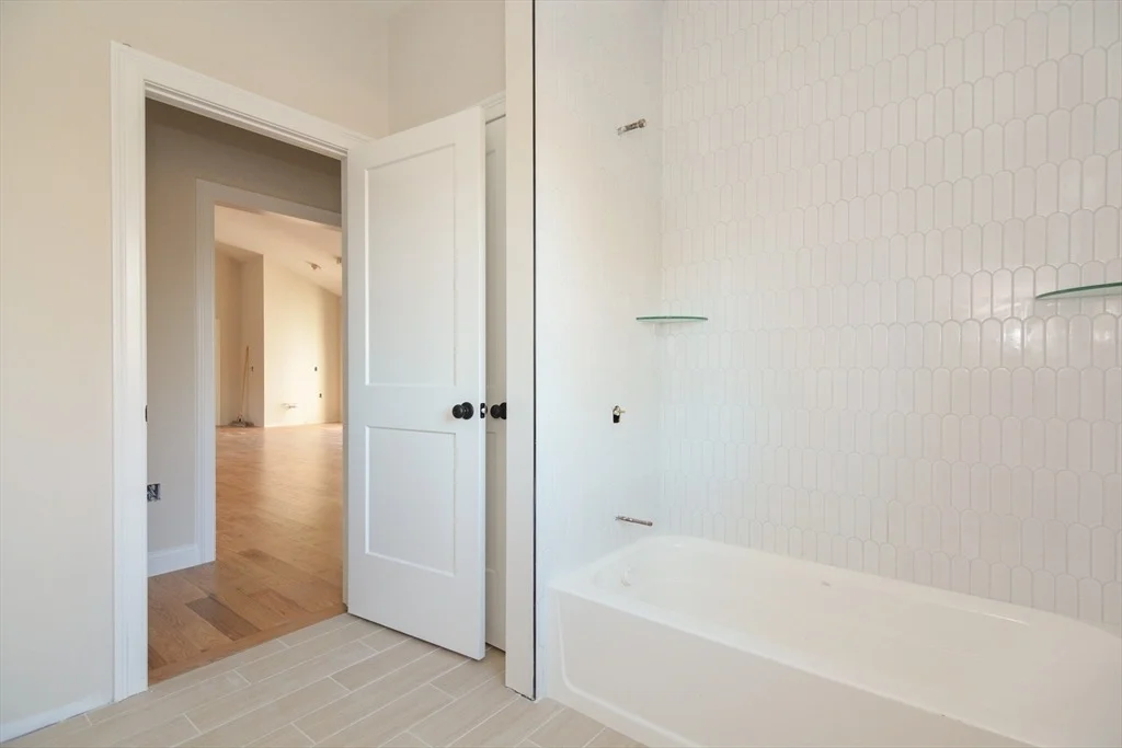 Photo of 364 Townsend Hill Rd