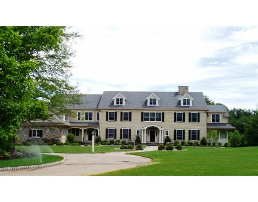 Photo of 750 South Street