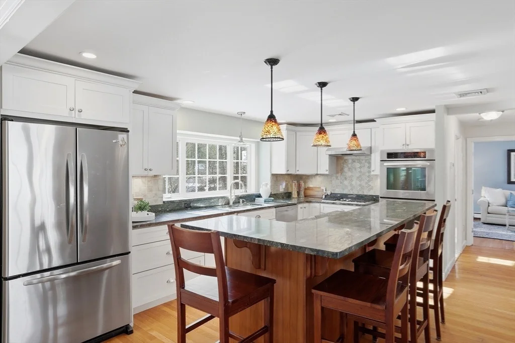 Photo of 245 Oak Hill Circle