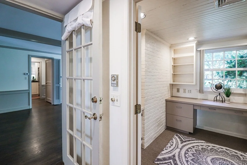 Photo of 595 Laurel Street