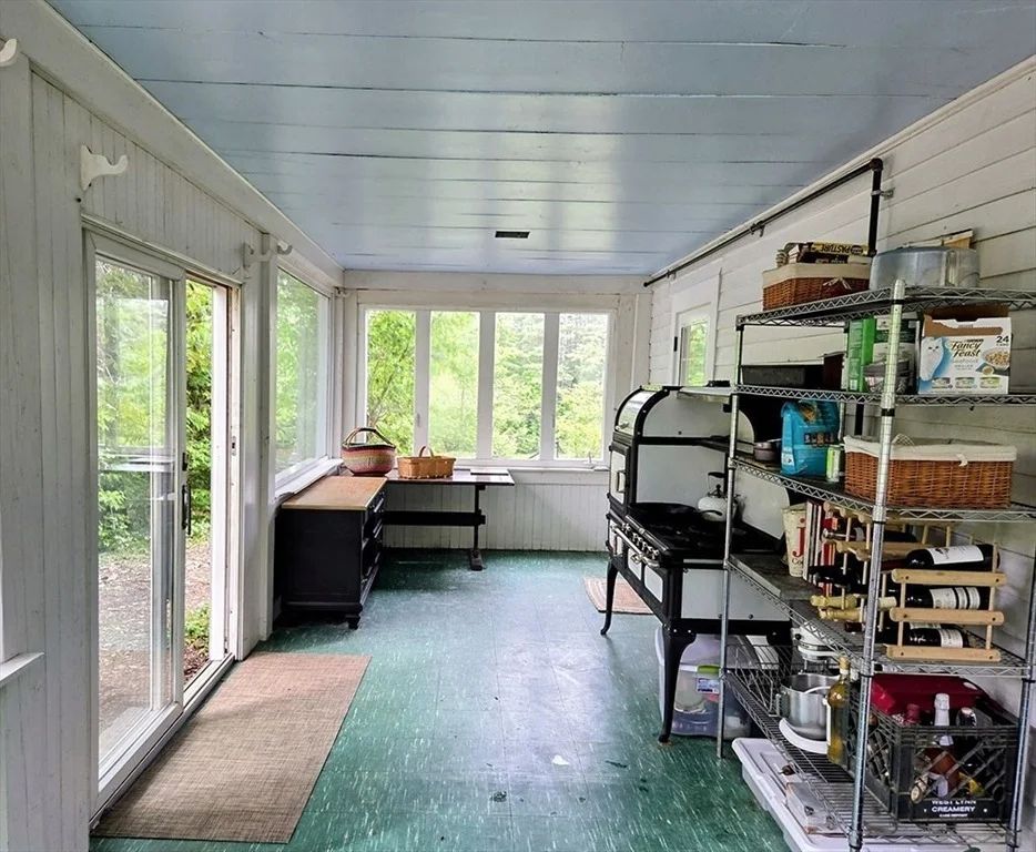 Photo of 130 West Rd