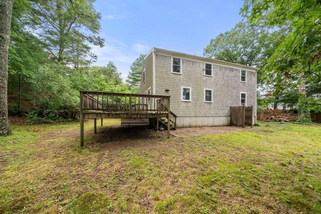 Photo of 311 Cotuit Rd