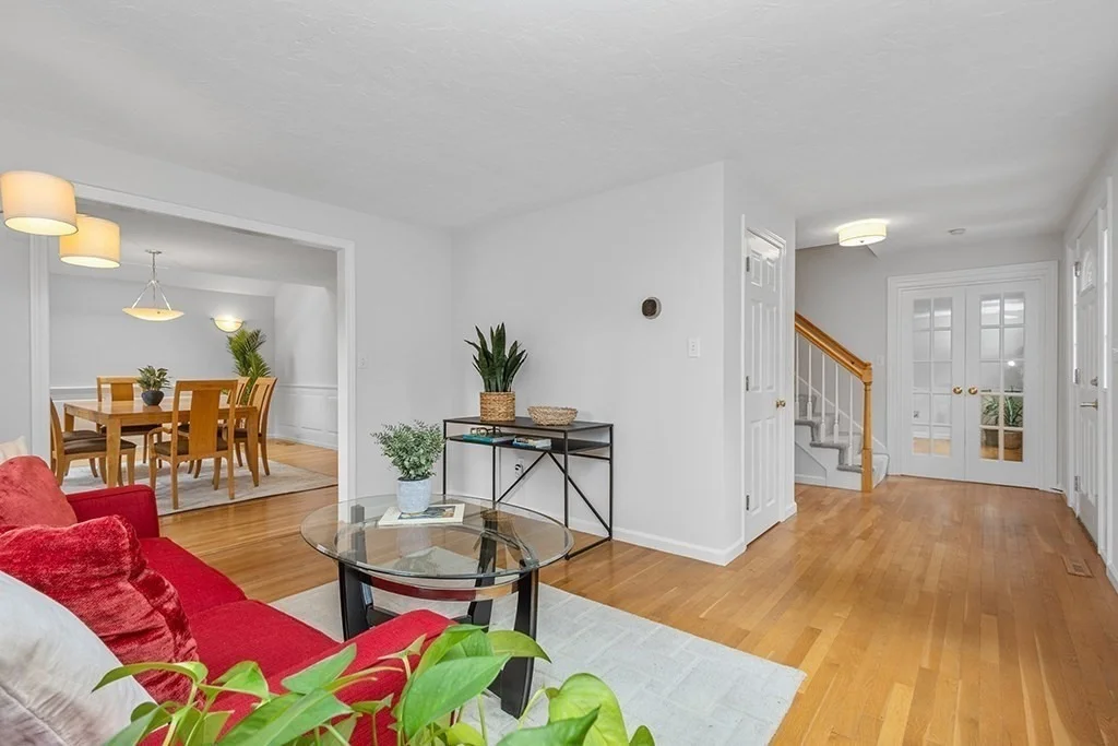 Photo of 8 Autumn Ln