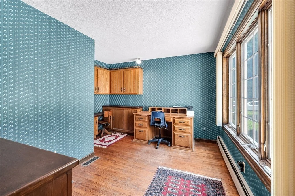 Photo of 98 Blossom Rd