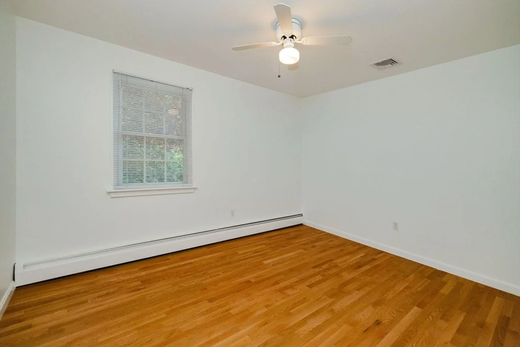 Photo of 275 Summer St