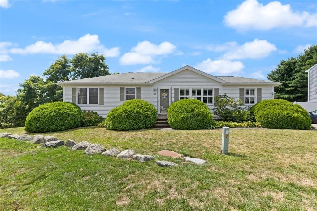Photo of 11 Crestview Terrace