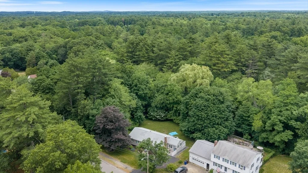 Photo of 33 Farnham Rd