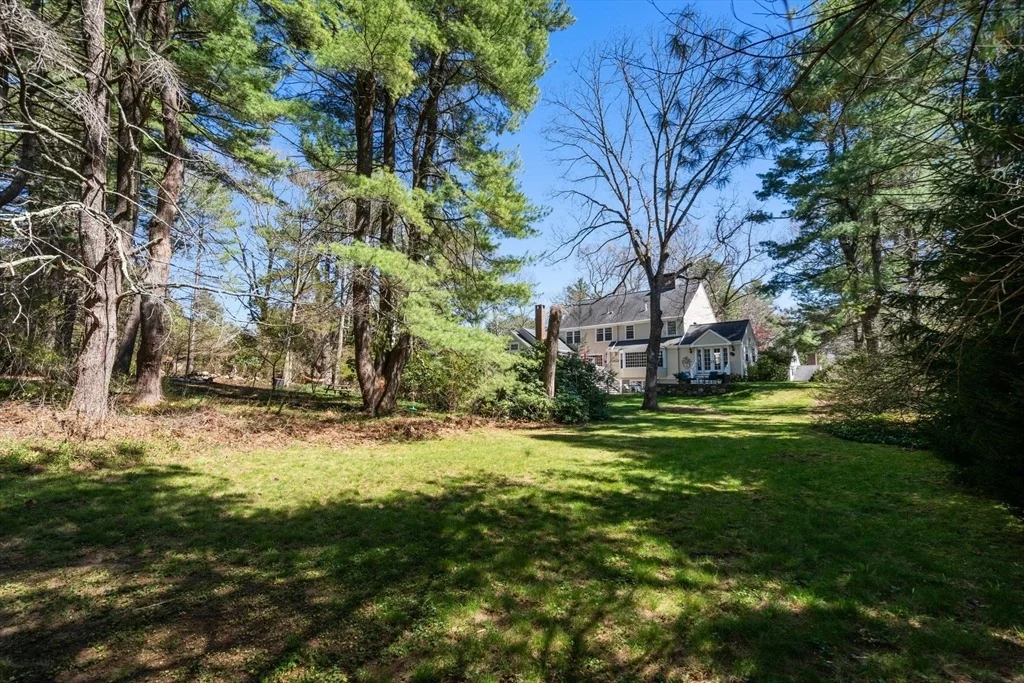 Photo of 23 Stony Brook Rd