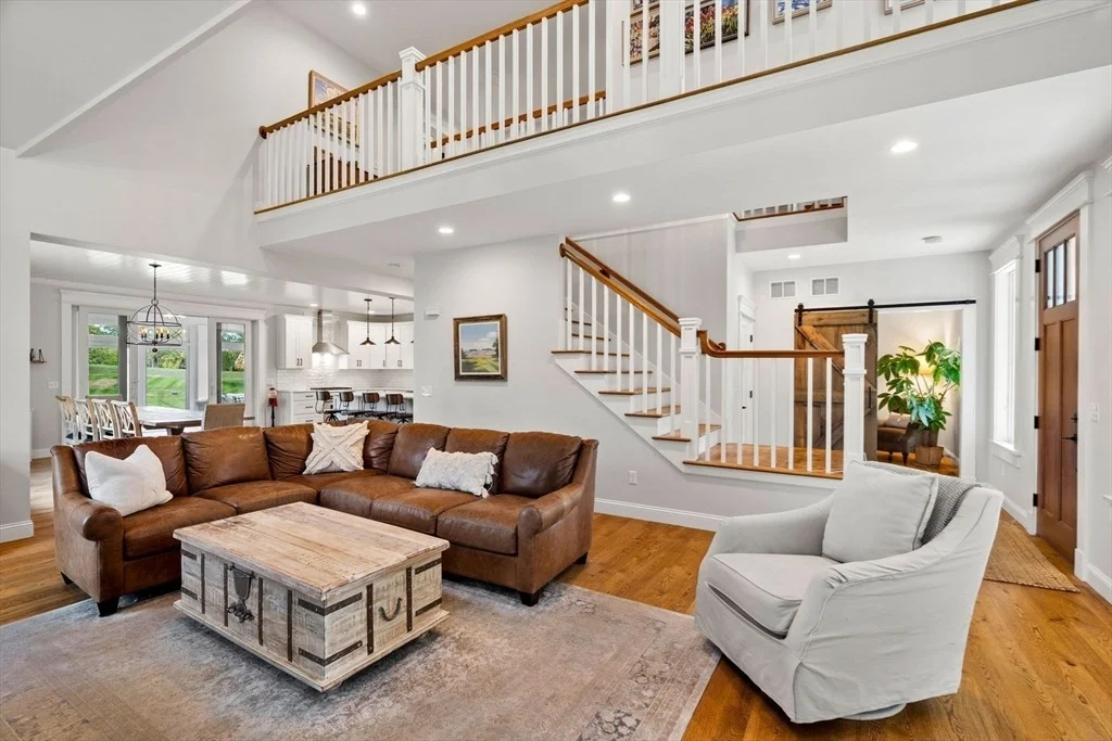 Photo of 2 Riverview Hill