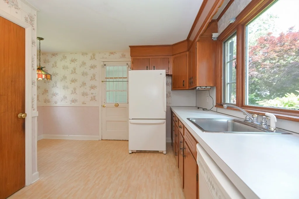 Photo of 41 Russell Rd