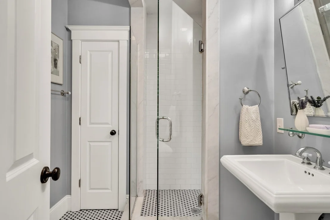 Photo of 3 Davis Avenue