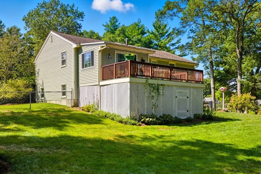 Photo of 3 Cushing Ln