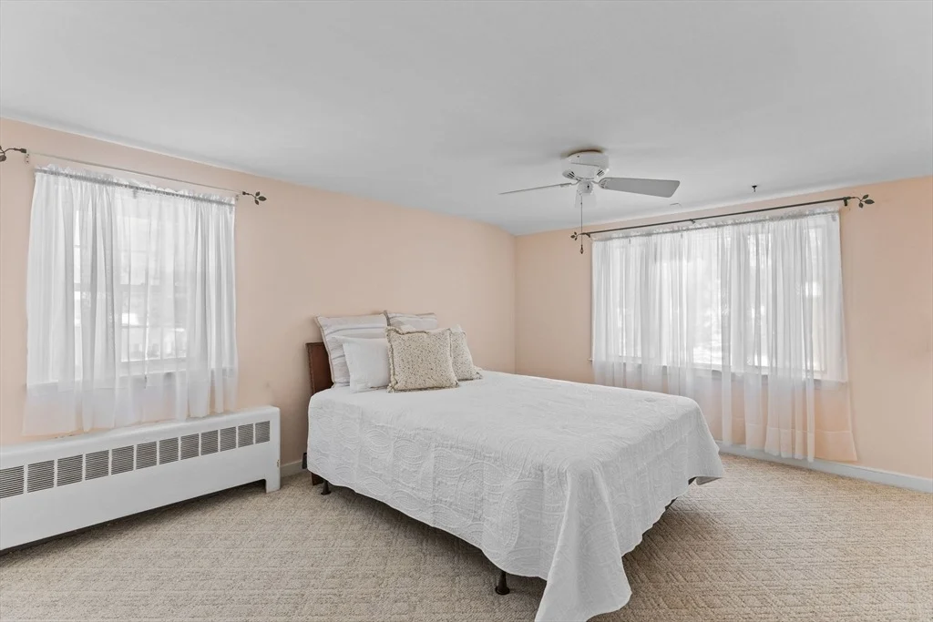 Photo of 39 Macdonald Cir